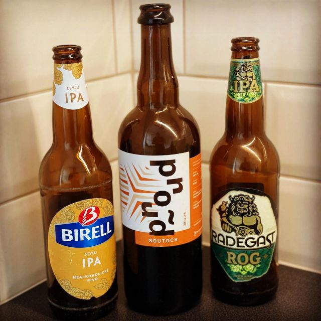 V uplynulém roce se ve zdejším pivním světě objevila ráda novinek 🍺 Jaká IPA, z těchto tří, je vaše nejoblíbenější?
A) @birellofficial stylu IPA
B) @pivovarproud SOUTOCK
C) @radegastpivo ROG IPA
.
.
.. #beerlover #beerlife #ipa #beer #cerveza #ipabeer #lahvovepivo #beer time #beergeek #beerstagram #nealko  #birell #zivotjehorkybohudik
